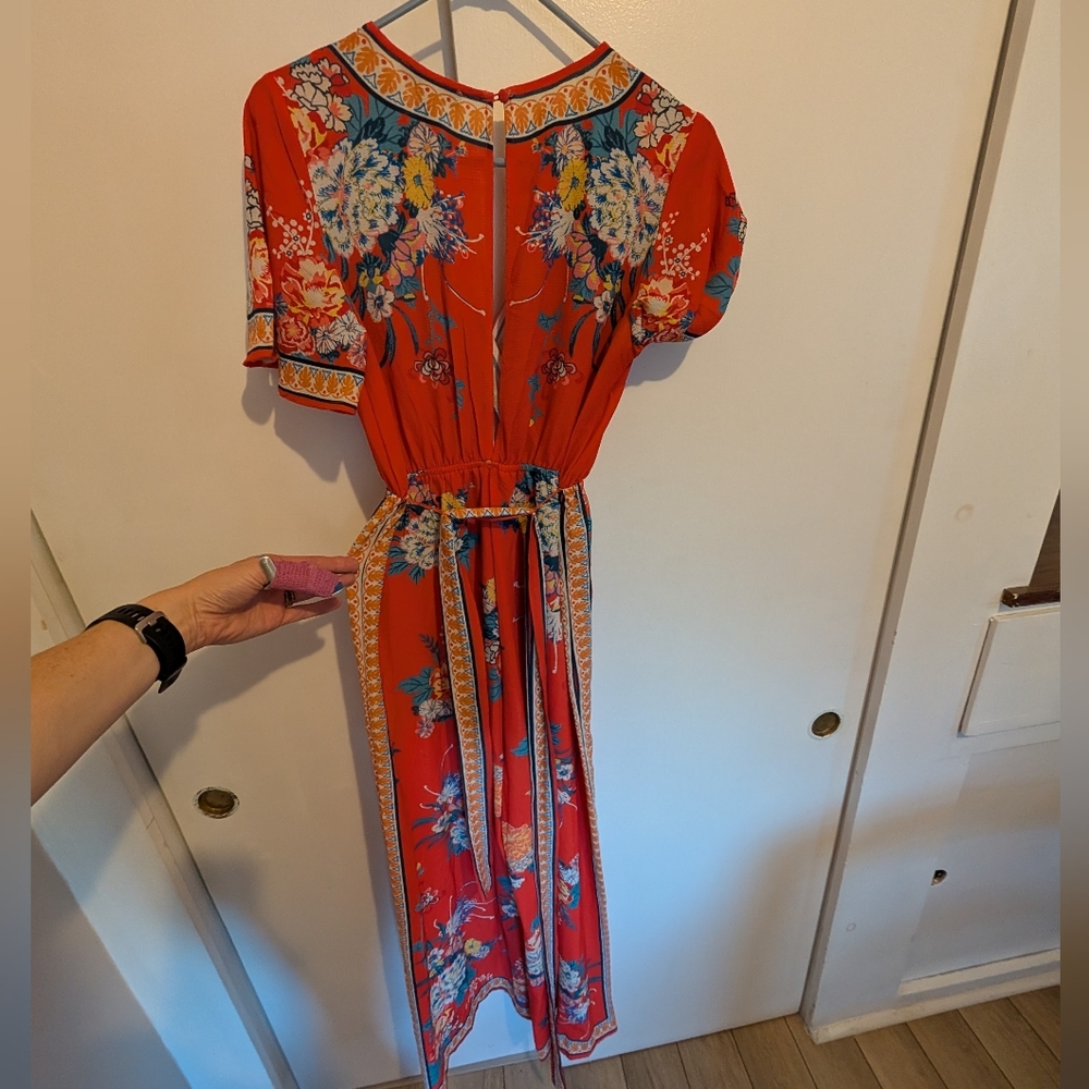 Flying Tomato Floral Red Jumpsuit Size Small Belted Some Flaws - Picture 6 of 16